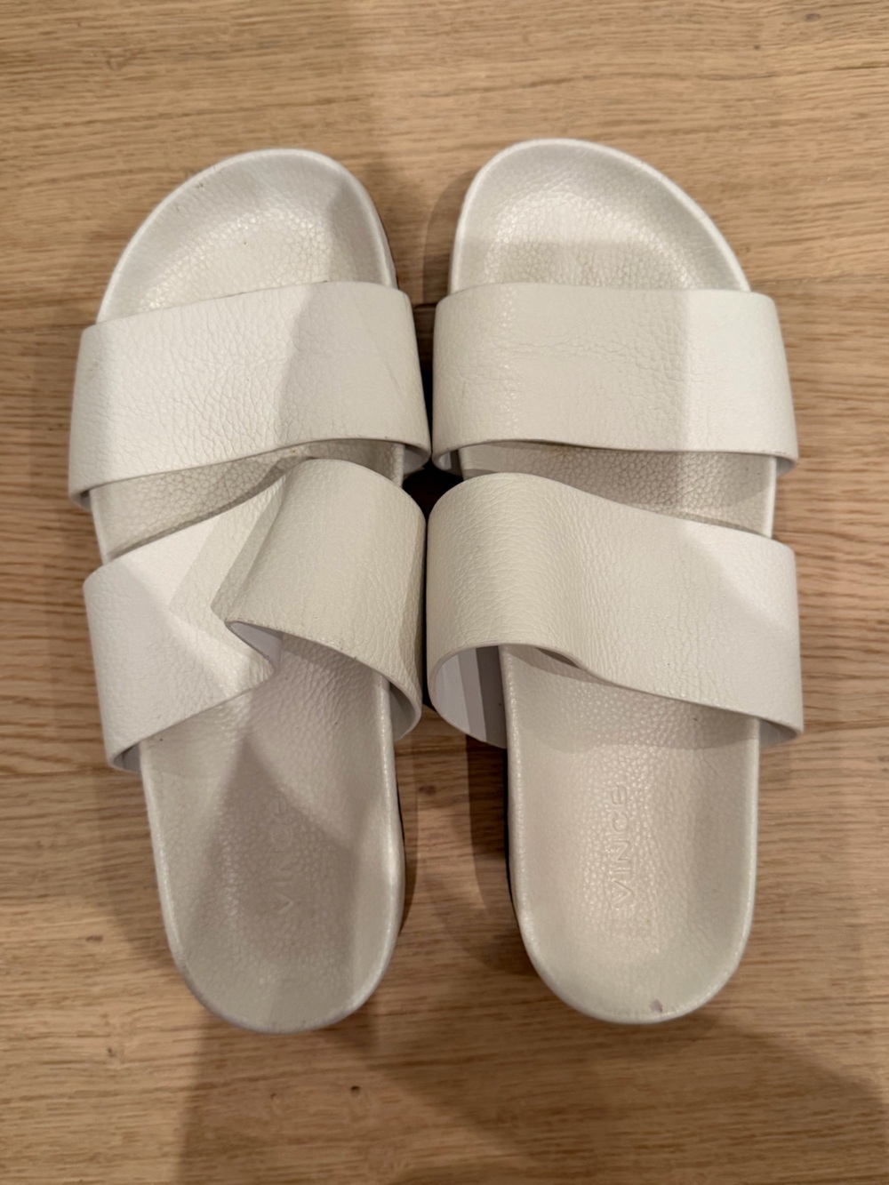 Vince textured leather sandals in white